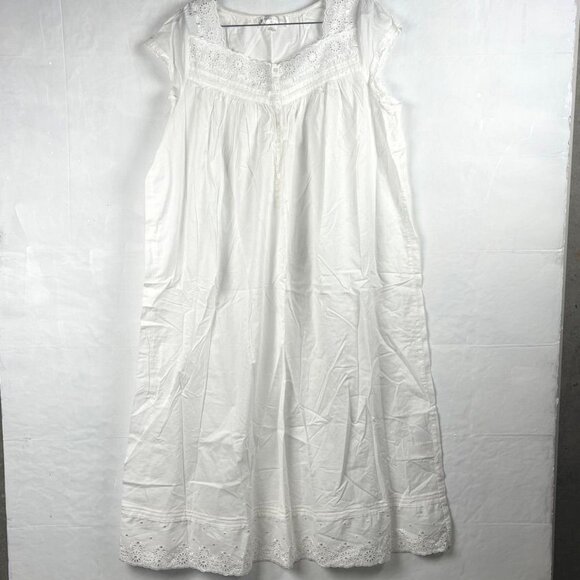 Eileen West White Cotton Nightgown With Eyelet Lace Trim & Floral Details XL - Picture 2 of 6